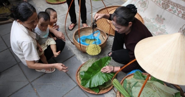 Hà Nội: Đặc sản cốm Làng Vòng được công nhận nhãn hiệu danh tiếng