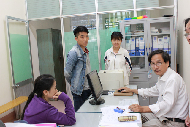 T&acirc;n sinh vi&ecirc;n