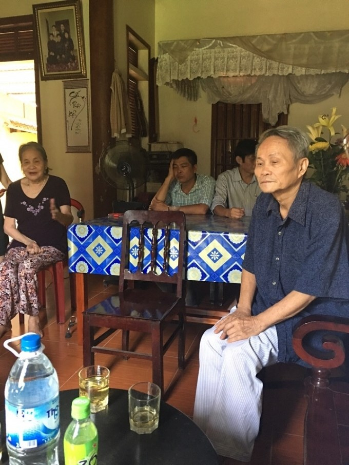 Gia đ&igrave;nh nạn nh&acirc;n Đ&agrave;o Thị Hoa mong cơ quan CA tỉnh Nghệ An sớm điều tra, l&agrave;m r&otilde; nguy&ecirc;n nh&acirc;n c&aacute;i chết của chị Hoa.