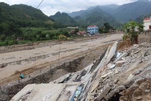 Mưa lớn g&acirc;y thiệt hại nghi&ecirc;m trọng về người v&agrave; t&agrave;i sản ở c&aacute;c tỉnh miền n&uacute;i ph&iacute;a Bắc