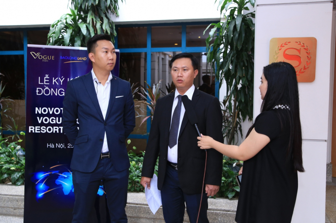 &Ocirc;ng Nguyễn Qu&yacute; Tuấn - Gi&aacute;m đốc ph&aacute;t triển Việt Nam của tập đo&agrave;n Accor (B&ecirc;n tr&aacute;i) v&agrave; &Ocirc;ng Hồ Xu&acirc;n B&igrave;nh &ndash; Tổng Gi&aacute;m Đốc c&ocirc;ng ty Bảo Long Land (B&ecirc;n phải).