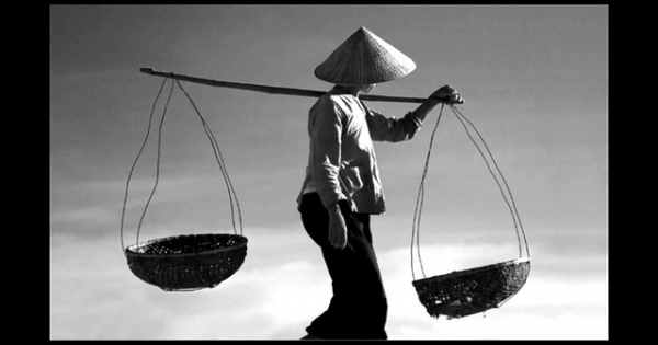 Gửi mẹ bông hồng đỏ mùa Vu lan