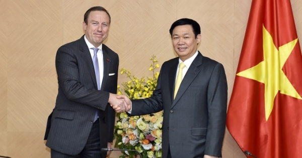 Phó Thủ tướng Vương Đình Huệ tiếp Chủ tịch Eurocham