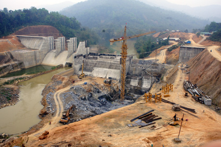 Dự &aacute;n thủy điện Bắc Gi&agrave;ng thi c&ocirc;ng thời điểm th&aacute;ng 4/2011 - Ảnh b&aacute;o Lạng Sơn.