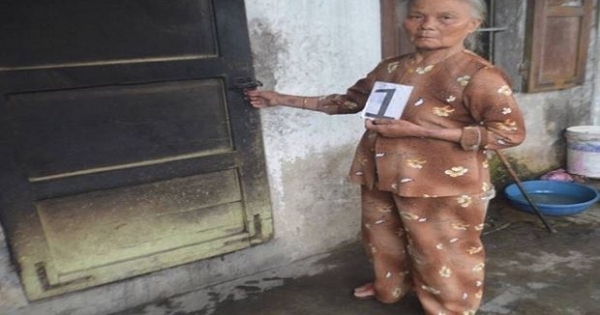 Cụ bà 70 tuổi chuyên cạy cửa nhà dân để trộm vàng