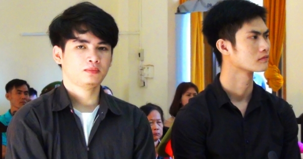 Kiên Giang: Chém người vì bị hỏi “sốc”, 2 thanh niên nhận 15 năm tù