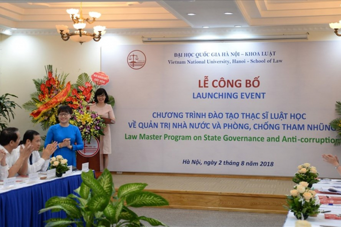 Khoa Luật, ĐHQG H&agrave; Nội c&ocirc;ng bố chương tr&igrave;nh đ&agrave;o tạo thạc sĩ Luật học về quản trị nh&agrave; nước v&agrave; ph&ograve;ng, chống tham nhũng h&ocirc;m 2.8 Ảnh: VNU