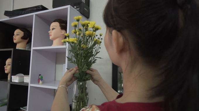 Người phụ nữ th&iacute;ch ở t&ugrave; hơn ở nh&agrave; g&acirc;y sốt tr&ecirc;n truyền h&igrave;nh