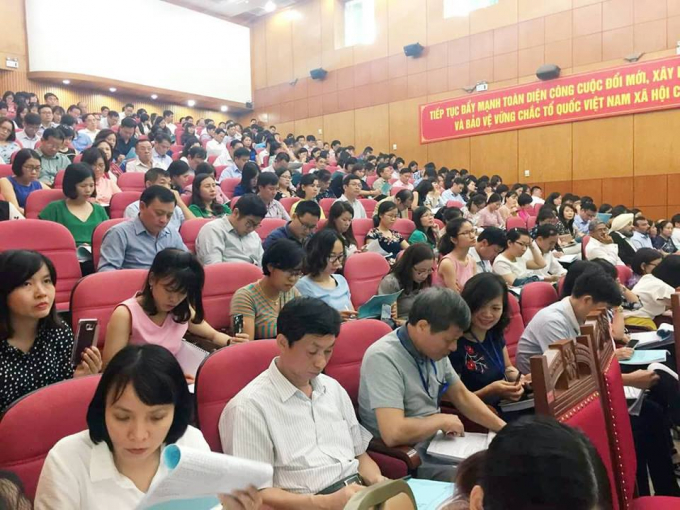 C&aacute;c đại biểu tham dự cuộc họp chiều 6/8.