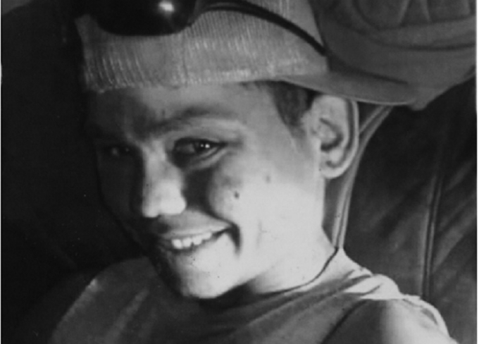 Thanh ni&ecirc;n xấu số Cody.