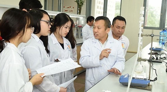 Tự chủ gắn với trách nhiệm giải trình của trường đại học