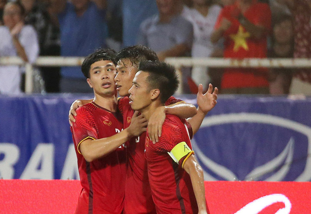 Văn Quyết tiếp tục l&agrave; đội trưởng của đội tuyển Olympic Việt Nam tại Asiad 2018 (ảnh: Gia Hưng)