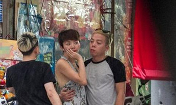 Cả hai từng bị nh&igrave;n thấy tr&ecirc;n đường.