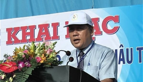 &Ocirc;ng L&ecirc; Quang Vịnh, Ph&oacute; B&iacute; thư Huyện ủy, Chủ tịch Ủy ban Nh&acirc;n d&acirc;n huyện Ch&acirc;u Th&agrave;nh.