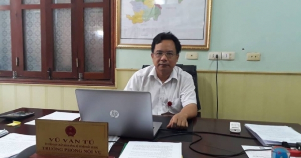 Hà Giang:  Kỳ thi sát hạch công chức đầu tiên và cuộc đua học sử dụng máy tính