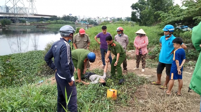 Lực lượng chức năng khống chế đưa về trụ sở