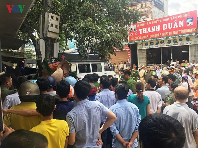 Theo cơ quan c&ocirc;ng an cung cấp trước đ&oacute; cho VOV, bước đầu qua tr&iacute;ch xuất h&igrave;nh ảnh camera ở hiện trường đ&atilde; phản &aacute;nh được diễn biến vụ &aacute;n mạng.