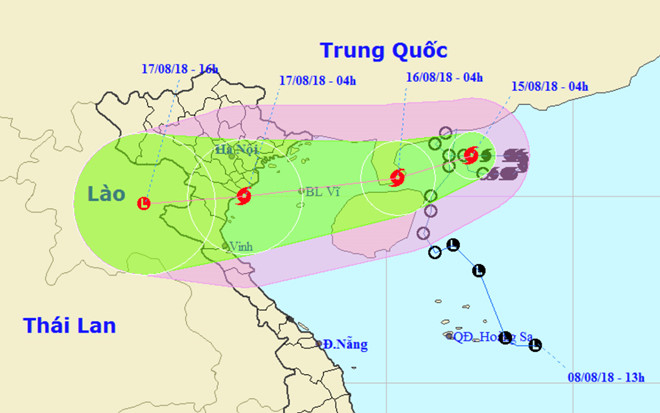 H&igrave;nh ảnh đường đi của b&atilde;o số 4 - Bebinca v&agrave;o s&aacute;ng 15/8. C&aacute;c điểm m&agrave;u đen l&agrave; vị tr&iacute; b&atilde;o/&aacute;p thấp đ&atilde; đi qua. Ảnh: NCHMF.