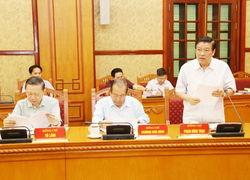 C&aacute;c đại biểu tham gia thảo luận tại phi&ecirc;n họp. Ảnh: TTXVN.&nbsp;