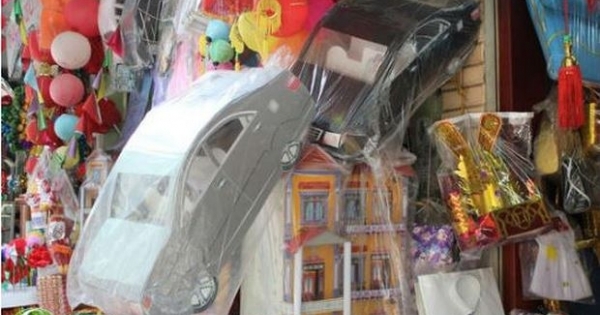 Mùa Vu lan - hàng ngàn tỉ đồng lại bay… theo khói?