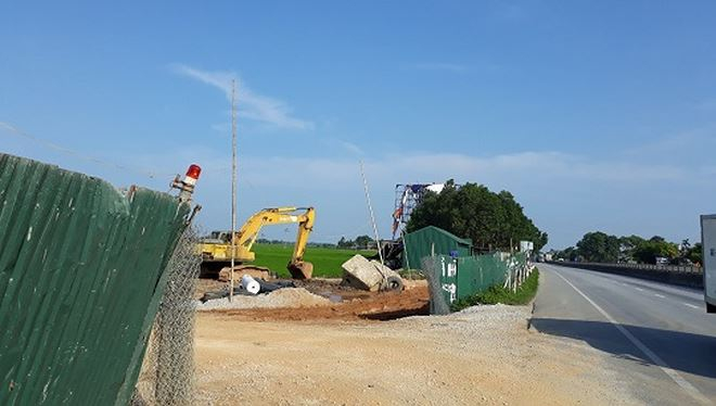 Dự &aacute;n đang được thi c&ocirc;ng