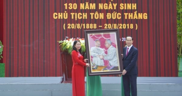 Long trọng kỷ niệm 130 năm ngày sinh cố Chủ tịch nước Tôn Đức Thắng