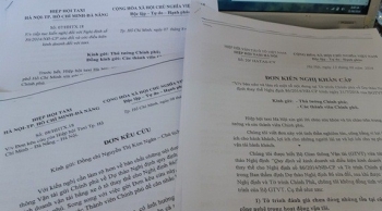 Taxi truyền thống "đấu tố" Bộ Giao thông, sợ phá sản vì taxi công nghệ, Grab