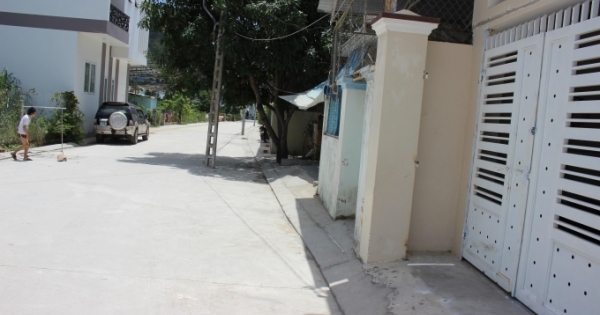 Nha Trang: Ai bảo kê "bẻ cong" đường ngắn như con rắn?