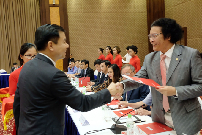 Vingroup c&ocirc;ng bố định hướng trở th&agrave;nh tập đo&agrave;n c&ocirc;ng nghệ