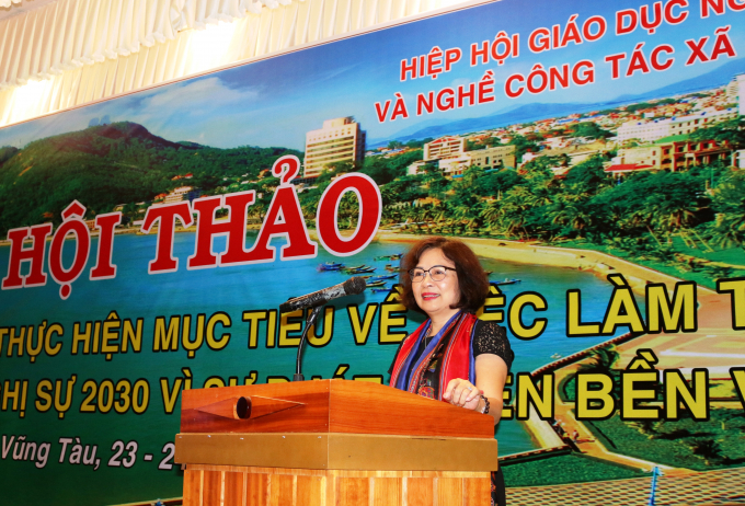 B&agrave; Trần Thị Th&uacute;y Nga, Ph&oacute; Chủ tịch Hiệp hội Gi&aacute;o dục nghề nghiệp v&agrave; Nghề c&ocirc;ng t&aacute;c x&atilde; hội Việt Nam.