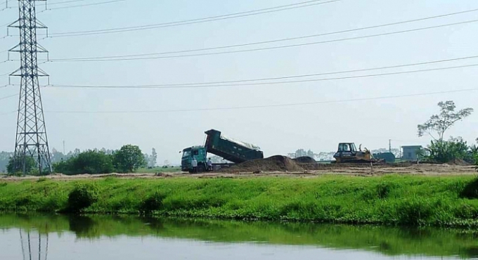 Dự &aacute;n C&aacute;t Tường Smart City hiện đang được đổ đất, san lấp mặt bằng.