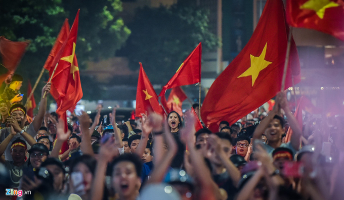 Nhiều CĐV tin tưởng rằng đội b&oacute;ng của thầy tr&ograve; HLV Park Hang-seo sẽ c&ograve;n v&agrave;o s&acirc;u hơn nữa ở kỳ đại hội lần n&agrave;y.