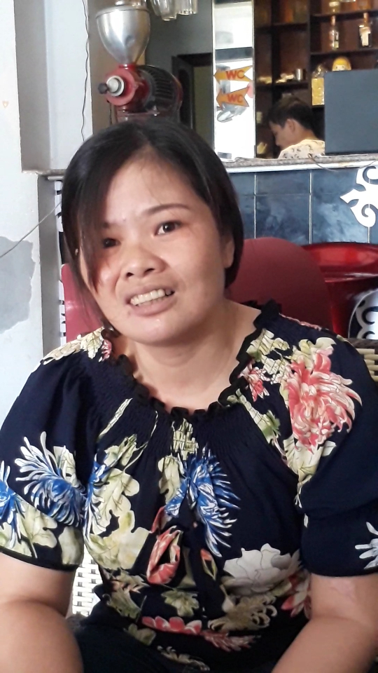 Chị L&ecirc; Thị Ngọc Duy&ecirc;n, nh&acirc;n vi&ecirc;n phụ bếp của C&ocirc;ng ty Foceca Việt Nam.