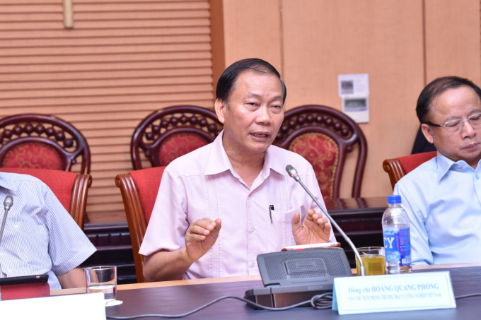 &Ocirc;ng Ho&agrave;ng Quang Ph&ograve;ng, Ph&oacute; Chủ tịch Ph&ograve;ng Thương mại v&agrave; C&ocirc;ng nghiệp Việt Nam (VCCI)