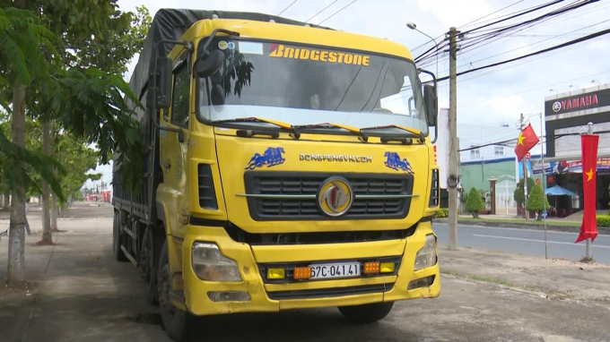 Xe tải g&acirc;y tai nạn (Ảnh do c&ocirc;ng an cung cấp).