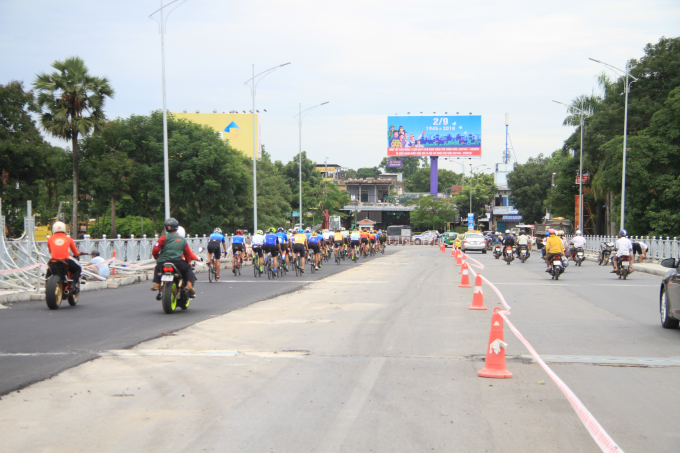 S&ocirc;i động ng&agrave;y mở m&agrave;n Coupe De Huế 2018
