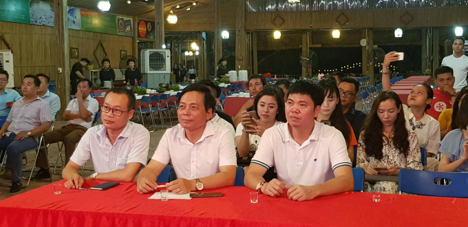 &Ocirc;ng Vũ Ho&agrave;ng Diệp - Ph&oacute; Tổng bi&ecirc;n tập B&aacute;o PLVN (ở giữa), &ocirc;ng Trần Ngọc H&agrave; - Trưởng ban Văn h&oacute;a - X&atilde; hội B&aacute;o PLVN (b&ecirc;n tr&aacute;i), &ocirc;ng Nguyễn Xu&acirc;n Quang - Ph&oacute; Ch&aacute;nh VP tỉnh Ủy Th&aacute;i Nguy&ecirc;n (b&ecirc;n phải) tại buổi giao lưu.