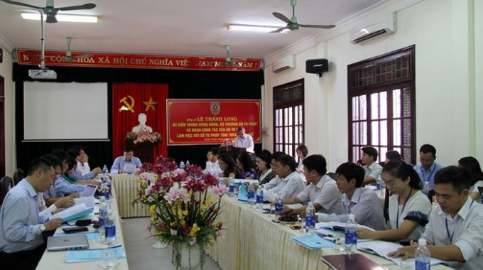 Ng&agrave;nh Tư ph&aacute;p Thừa Thi&ecirc;n Huế l&agrave;m việc với Đo&agrave;n c&ocirc;ng t&aacute;c Bộ Tư ph&aacute;p.