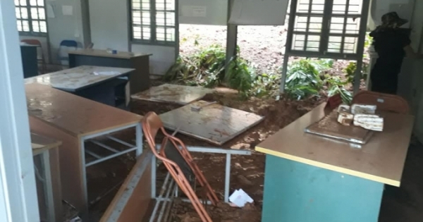 Huyện Mai Sơn (Sơn La): Mưa lớn gây lũ quét, sạt lở đất nhấn chìm UBND xã Tà Hộc