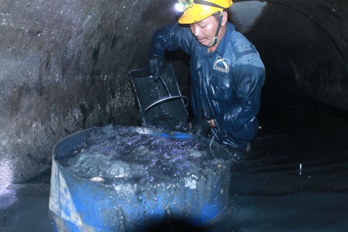 Anh Đo&agrave;n Kim Sa l&agrave;m việc tại đường T&acirc;n H&oacute;a, quận 6, TP HCM.