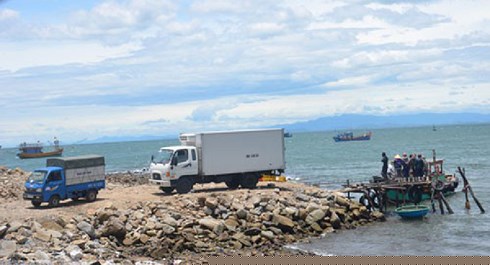 Cảng lậu của ông Lê Thanh Hiếu được ngời dân phản ánh.