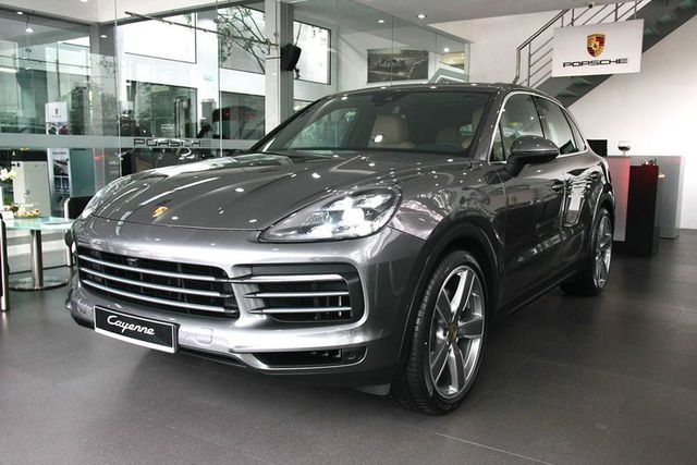 Các mẫu Porsche Cayenne tăng giá tính phí trước bạ cao nhất