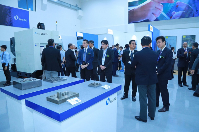 67376292_10214902844072482_8695263180261163008_n