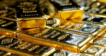 Giá vàng hôm nay 3/8: Cơn bão tăng giá chưa chấm dứt