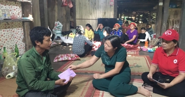 Hà Giang: 2 người trú mưa trong lán bị sét đánh tử vong