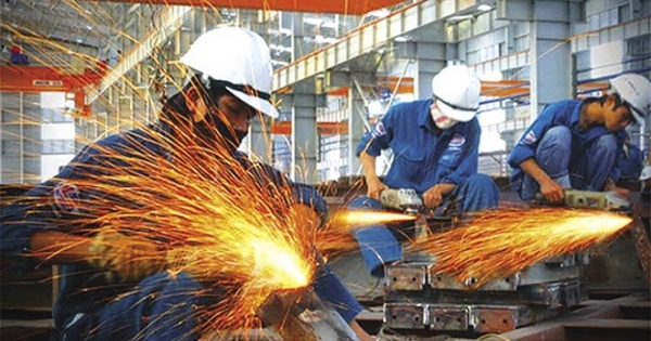 Thủ tướng yêu cầu Bộ Công thương xem xét phản ánh về năng lực gia công cơ khí của Việt Nam