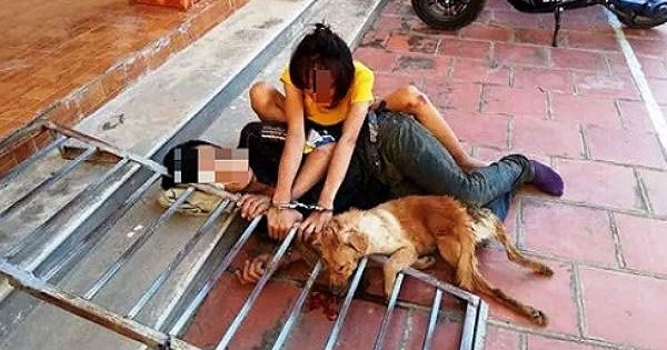 Đôi tình nhân đi trộm chó bị người dân vây bắt
