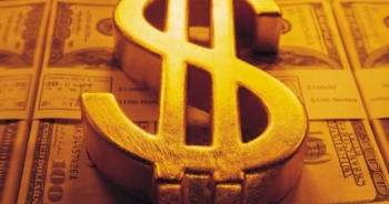 Giá vàng hôm nay 15/8: Vàng vượt qua sức ép, tiếp tục tăng nóng