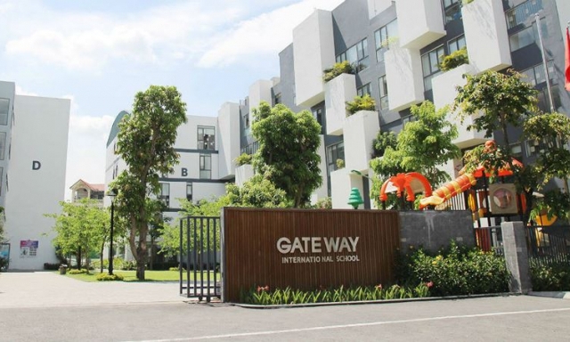 Mập mờ trường 'quốc tế' tự phong