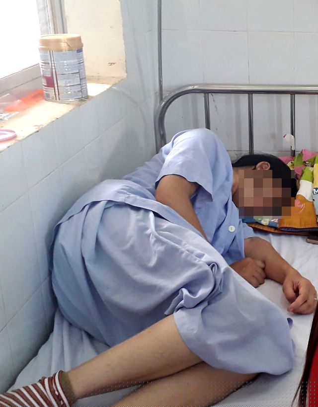 Chị Y. đang được chăm sóc tại bệnh viện, hiện sức khỏe của chị Y. đã ổn định và đang tiếp tục được theo dõi, có thể vài ngày nữa sẽ xuất viện.